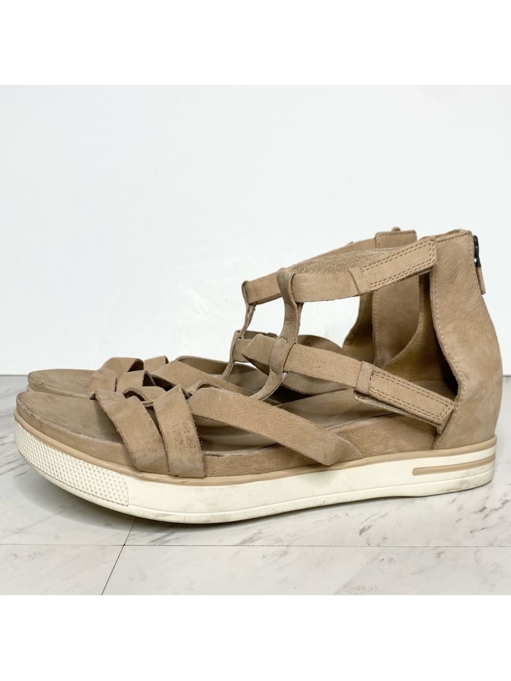 Eileen Fisher Tan Nubuck Strappy Platform Sandal 8 1/2